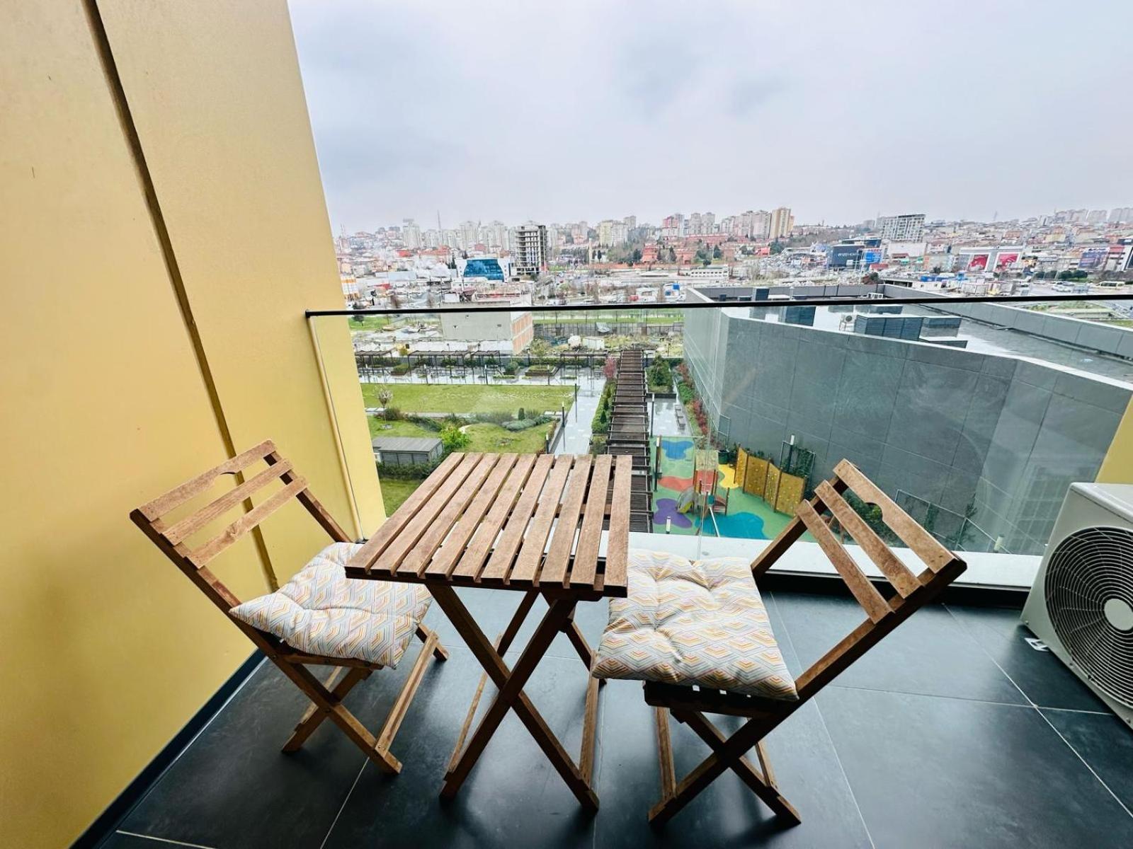 Lux Next To Outlet In High Floor 26 Apartament