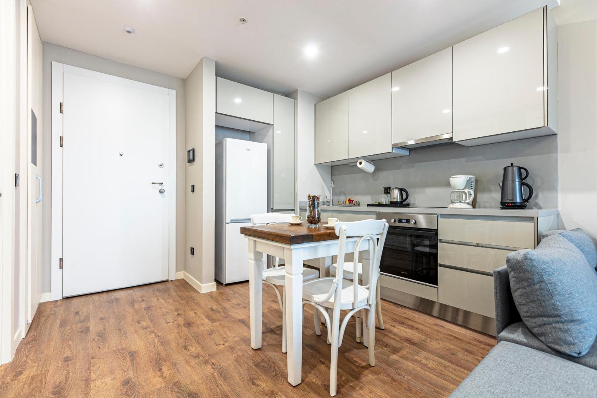 Lux Next To Outlet In High Floor 26 Apartament *